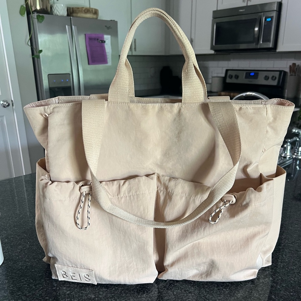 Beis Sport Carryall Tote Bag in Beige